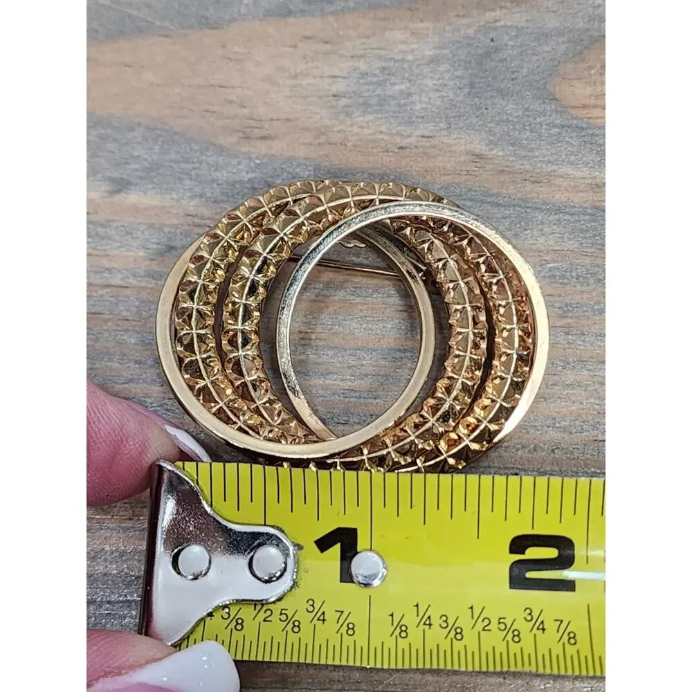 Textured Gold Tone Oval Pin Brooch